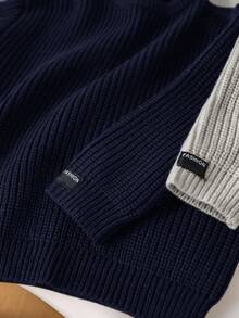 SHEIN 2 件套开学季男孩棕色和卡其色纹理宽松套头衫，适合休闲装、居家装和学校装