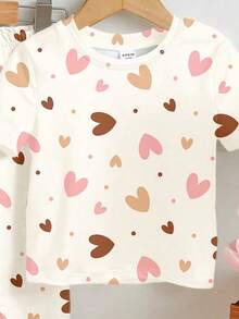 SHEIN 2 件套年轻女孩休闲卡通心形图案短袖 T 恤和紧身裤家居服套装，适合春夏季 - 彩色 - 查看 5