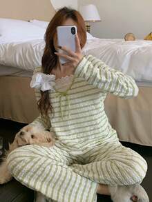 DAZY Ensemble de pyjama femme 2 en 1 en tissu texturé rayé doux - Vert - Voir 1
