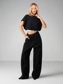 MISSGUIDED Oversized Crop T-Shirt Short Sleeve Boxy Fit Casual Summer Top For Layering And Weekend Wear - Black - View 5