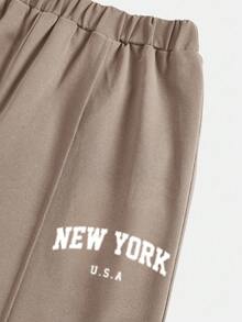 SHEIN Girlism 2件套少女休闲宽松针织圆领插肩袖褶皱印花T恤和短裤套装，适合日常穿着、返校、假期、家庭户外春季野餐及各种场合。 - 卡其色 - 查看 3