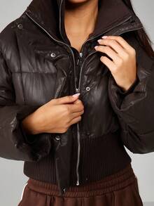 MISSGUIDED Abrigo acolchado de plumón para invierno con cintura acanalada y capucha para protección contra el frío - Café integral - Ver 5