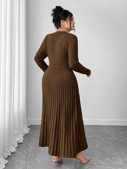 SHEIN Elenzya 1 chiếc váy len dài tay cổ chữ V viền loe thanh lịch cỡ lớn cho nữ