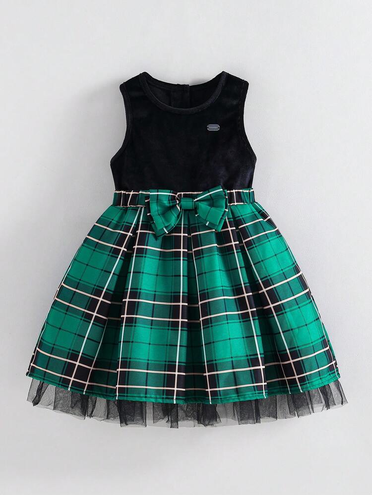 Sleeveless Plaid Dress With Bow Detail