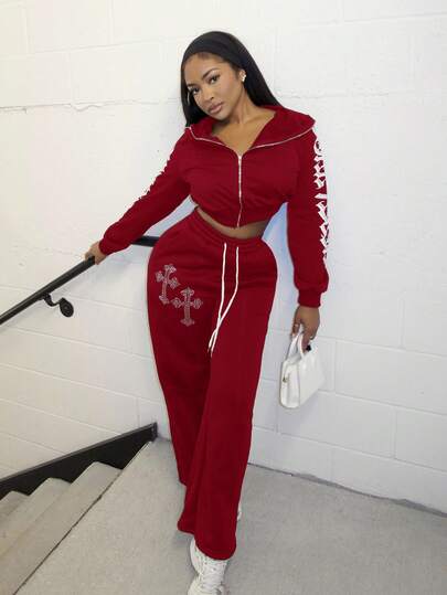 Alexandranx Sudadera con capucha tipo cremallera corta con texto gótico para mujer, estilo streetwear para otoño/invierno y ropa de Año Nuevo, tops de manga larga