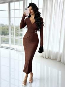 Elenzga 女士纯色时尚纯色扭纹长裙，V 领金属扣设计针织纹理紧身连衣裙，扭纹开衩设计连衣裙，女士优雅服装，秋季女装，冬季女士端庄服装，派对礼服 - 棕色 - 查看 4