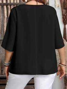 EMERY ROSE 休闲纯黑色装饰纽扣缺口领 3/4 袖宽松大码女式衬衫，适合夏季 - 彩色 - 查看 2