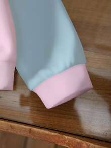 LOONEY TUNES X SHEIN Baby Girl Casual Cute Contrast Color Cartoon Pattern Sweatshirt, Autumn