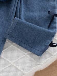 SHEIN Bộ 2 quần denim họa tiết sọc xanh navy thanh lịch ngọt ngào cho bé gái, thích hợp mặc dạo phố và đi học, mùa xuân/thu - Màu xanh hải quân - Xem 6