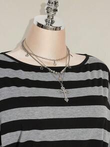 SHEIN ICON Camiseta de punto de cuello redondo, cintura delgada, estilo casual, a rayas grises y negras, con estilo punk, grunge y milenial Y2K, para tallas grandes y sexy - Negro - Ver 6