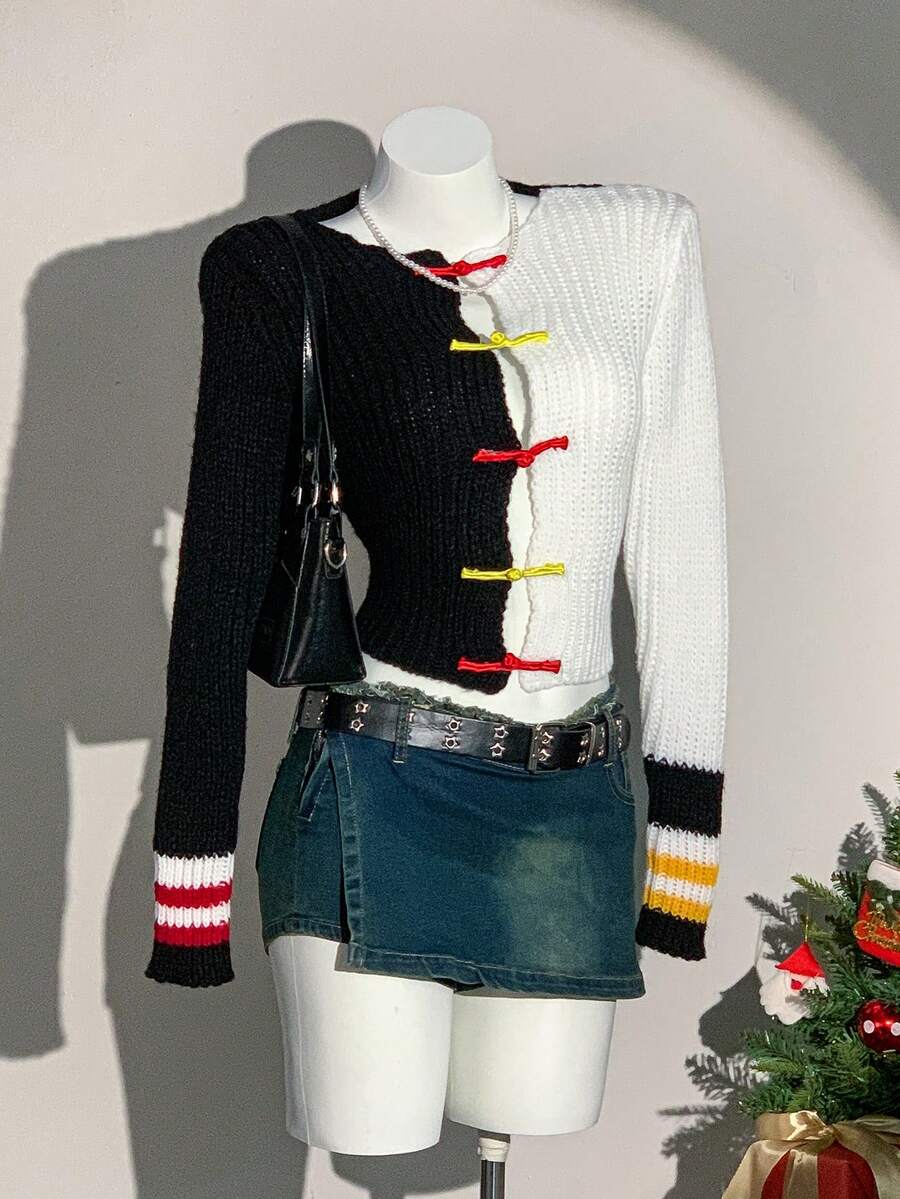 SHEIN Unity Cardigan court de style de rue pour femmes, patchwork noir et blanc avec boutons colorés en forme de grenouille, automne/hiver - Noir et Blanc - Voir 1