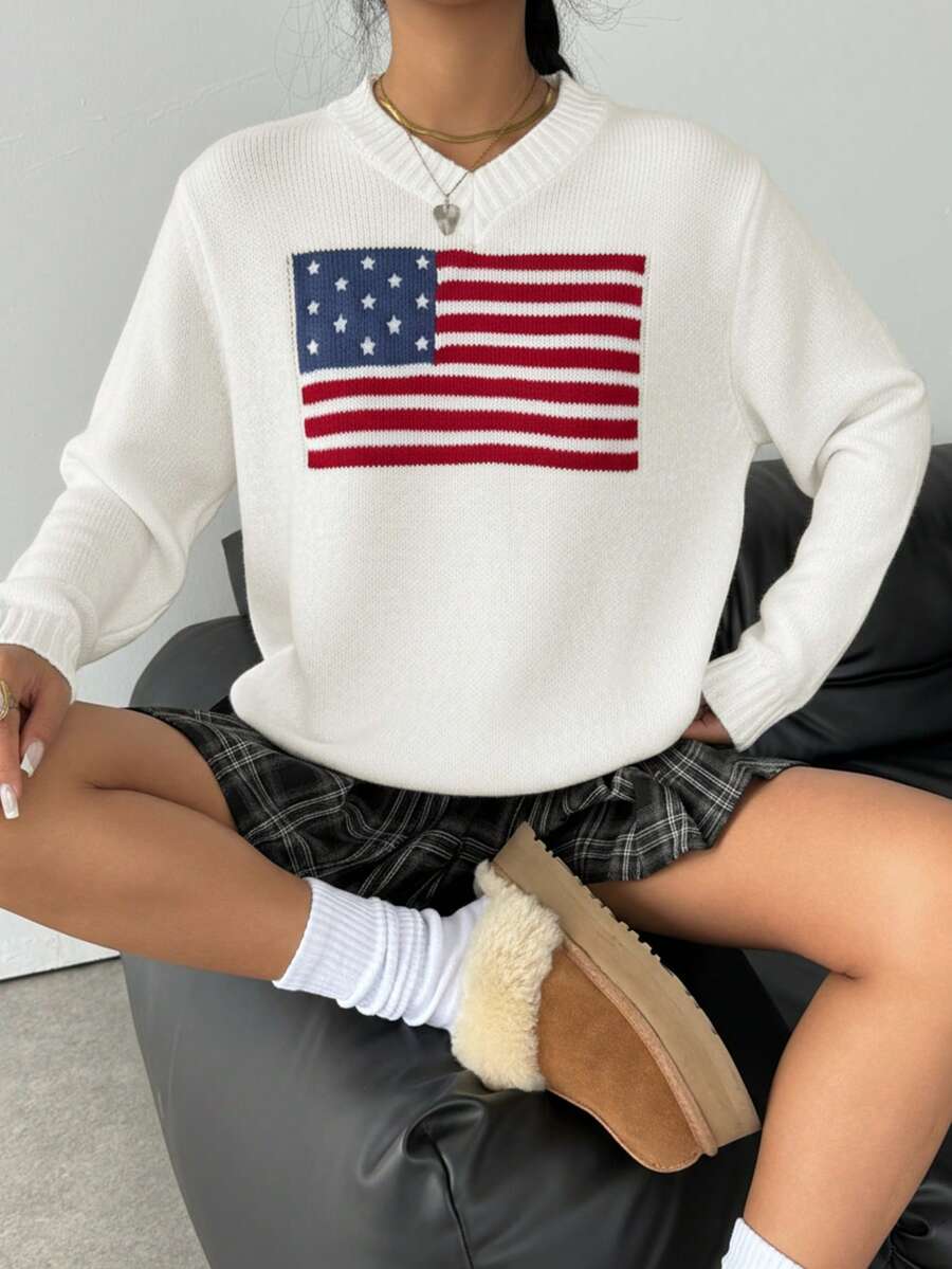 SHEIN V 领宽松五角星花卉套头衫,适合少女,宽松休闲国旗图案长袖毛衣,米色、蓝色、红色、白色,适合新年前夜保暖、时尚街头风格、休闲运动、英语图案毛衣,适合少女,休闲、百搭、宽松、返校、运动、学院、秋冬复古毛衣 - 杏色 - 查看 1