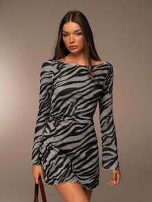 Avantive 女士撞色斑马纹镂空长袖收腰时尚迷你连衣裙 - 灰色 - 查看 3