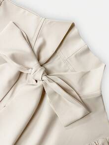 GlowEve Váy dài tay ôm cổ màu mơ thanh lịch dành cho nữ, có thắt lưng nơ và thiết kế xếp ly - Màu be - Xem 5