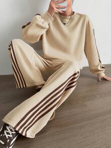 Aidyla 2pcs Set Contrast Color Striped Fleece Hoodie Sweatshirt, Fashionable Street Style - Apricot - View 4