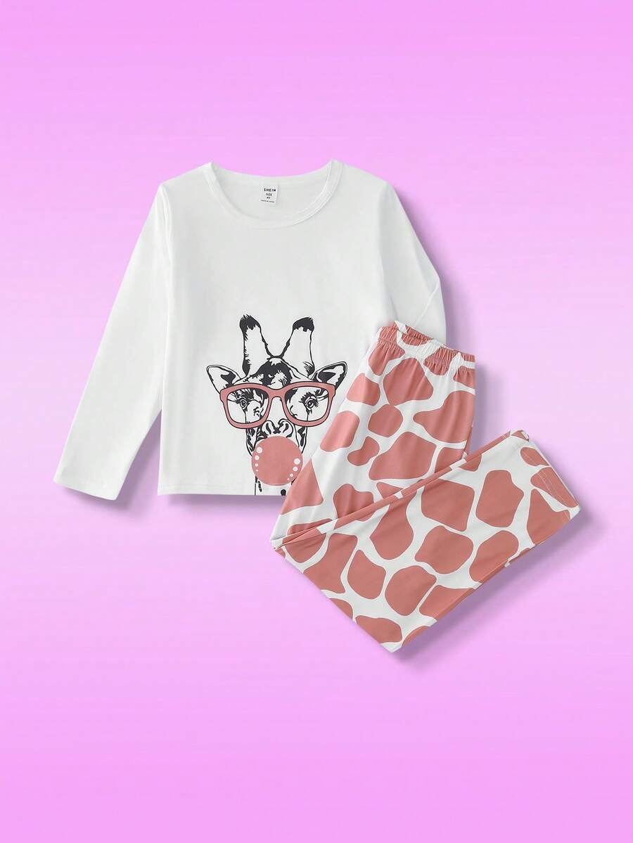 Cute Giraffe Print Young Girls Crew Neck Long Sleeve Comfortable Pajamas