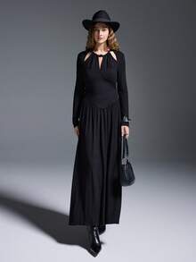 MYSTAURA Minimalist Design Fitted Halter Pearl Chain Long Sleeve Dress For Women - Black - View 4