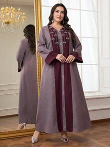 Al Najma Gaun Arab Elegan Bergaya Vintage dengan Lengan Raglan dan Leher V, Motif Blok Warna untuk Wanita Ukuran Plus - MultiWarna - View 3