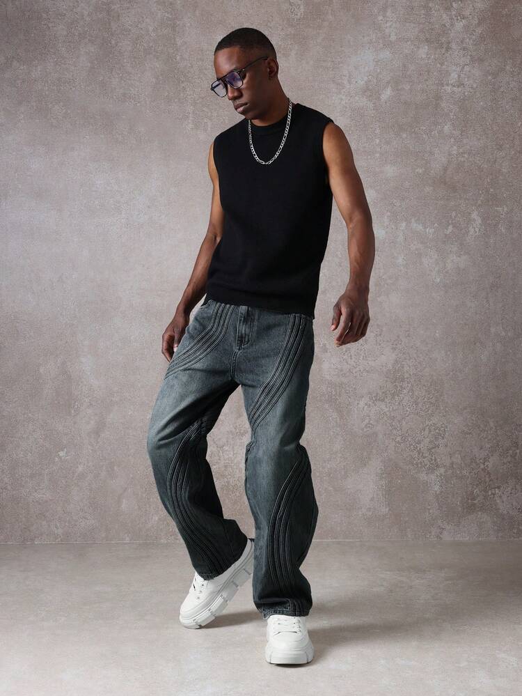 Loose Fit Jeans With Curved Seam Details