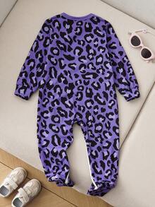 HELLO KITTY AND FRIENDS | SHEIN Baby Girl Cute Cartoon & Leopard Print Patchwork V-Neck Button-Up Long Sleeve Footie, Soft & Skin-Friendly - Multicolor - View 2