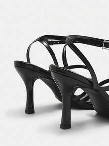 CUCCOO CURVES 加大码宽幅优雅性感多带凉鞋，适合夏季日常户外穿着 - 黑色 - 查看 5