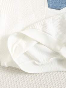 2pcs/Set Young Boy Cute White Sweatshirt & Blue Denim Joggers Tracksuit, Suitable For Indoor, Outdoor, Daily, Sports, Play, Party, Photo Shoot, Holiday, All Seasons Boy Jeans Sets Kids Long Sleeve Sets Kids Denim Sets Little Boy Two Piece Set