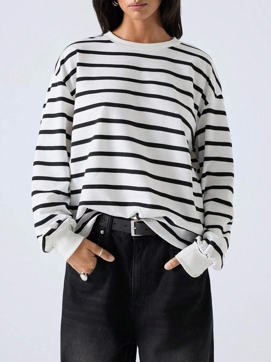 LYSMO 2025 New Arrive Minimalism Winter Striped Print Sweatshirt Graduation,Back To School,Graduation,Teacher For Women,Back To School In Fall/Winter Winter For Women New Year Look And Christmas For Women For Going Out, Streetwear, And Stockholm Style - Black and White - View 1