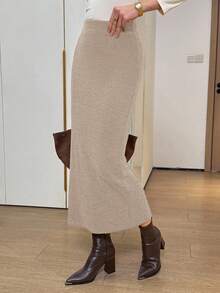 Easowa 优雅长款灯芯绒卡其色半身裙，适合秋冬季穿着