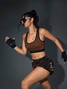 Innovista 女式彩虹色闪亮外观运动短裤 - 香檳色 - 查看 10