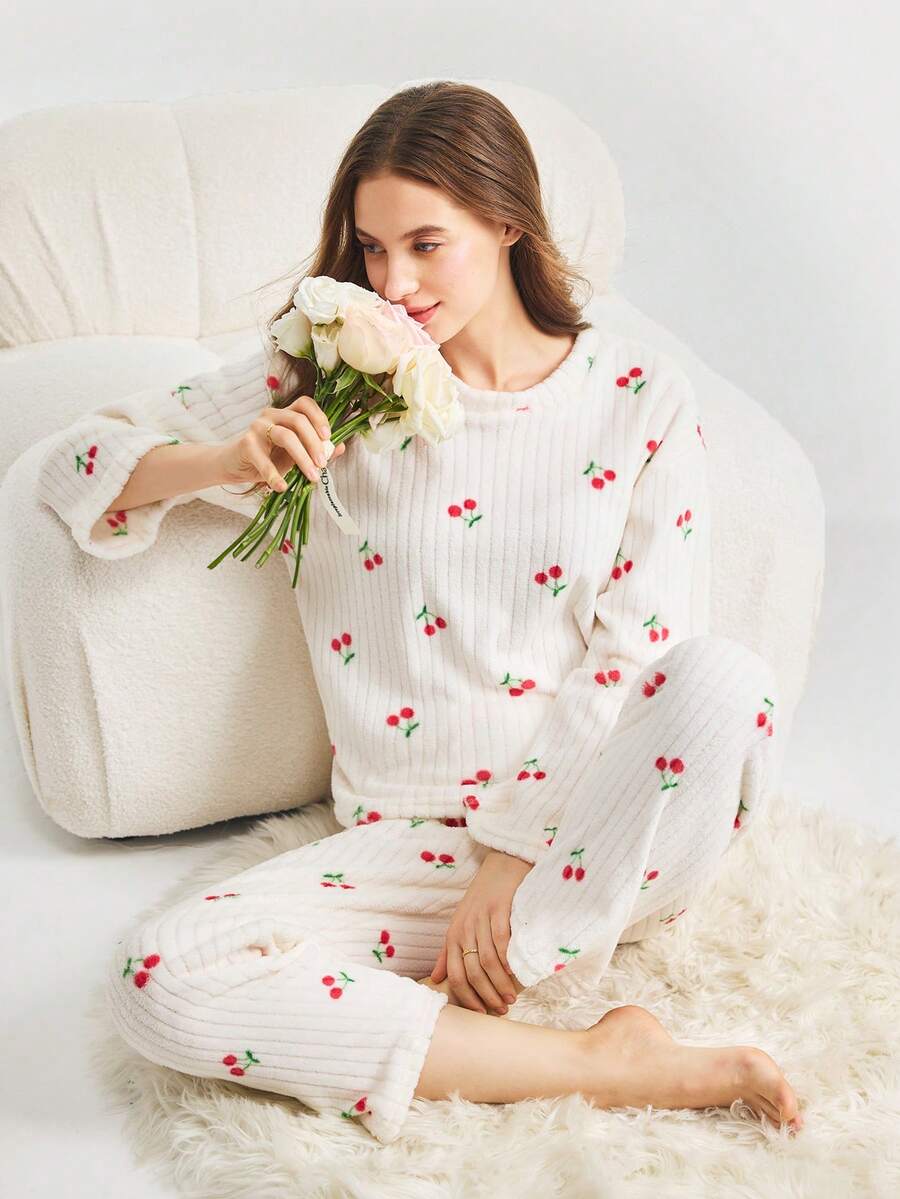 Bonmuse 两件套女士冬季睡衣套装，简约樱桃印花加绒长袖上衣和长裤家居服，可外穿
