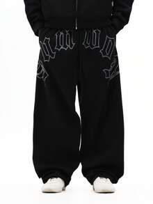 SUMWON 宽松哥特字母印花运动裤，裆部图案，街头休闲风 - 黑色 - 查看 1