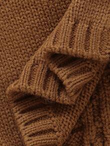 SHEIN 2 件新生儿绿色毛衣套装：圆领长袖带口袋开衫 + 条纹吊带连体衣 - 咖啡棕 - 查看 6