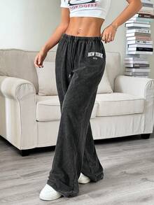 Attitoon Quần dài thể thao ống đứng lưng thấp thường ngày dành cho nữ, chất liệu 62% cotton, họa tiết in New York; Quần ống rộng dáng rộng cổ điển đã giặt, dây rút, màu đen; Phù hợp cho mùa thu đông, đi chơi - màu đen - Xem 9