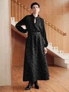 Uhlyne Uhlyne Women's Minimalist Jacquard Flared Skirt - Black - View 6