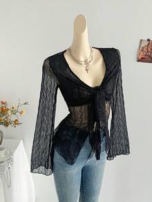 Soleia V 领系带腰喇叭袖纹理面料长袖休闲度假上衣黑色衬衫长袖黑色上衣女士黑色上衣黑色系带前上衣纹理黑色上衣 - 黑色 - 查看 5