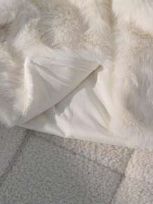 SHEIN Sparklyn 优雅时尚的白色人造毛皮夹克，适合青少年女孩，适合冬季外出、约会、休闲穿着