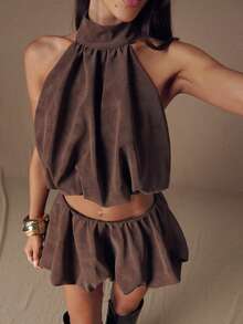 SHEIN BAE Shades Of Brown 夏季時尚夜店風女款兩件套，露背泡泡袖短版上衣配蝴蝶結荷葉邊，低腰泡泡下擺迷你裙，情人節穿搭 - 巧克力棕 - 查看 7