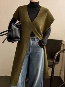 Dazy-Less Women's Solid Color V-Neck Split Hem Fashionable Knit Pullover Sweater - Army Green - View 3