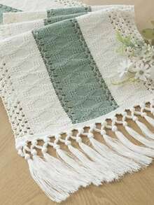 1 件波西米亚风格桌旗 Macrame 桌旗，适用于家居装饰，奶油色和棕色 Macrame 桌旗带流苏，适用于波西米亚风格餐厅卧室装饰、乡村新娘送礼会、农舍乡村风格桌旗、餐垫、感恩节圣诞节家居装饰（多种尺寸可选） - 八字綠色 - 查看 3