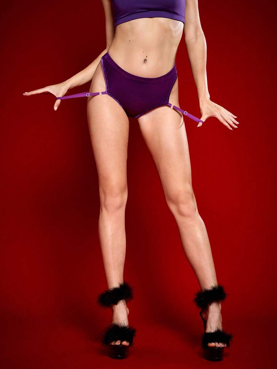 Menodora SHEIN Sport 女士纯色细肩带镂空心形图案性感运动内衣 - 紫色 - 查看 1