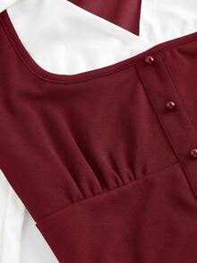 SHEIN MOD 翻领长袖撞色胸前褶皱酒红色和白色撞色衬衫，长袖女式衬衫，翻领女式衬衫，职业女式衬衫，衬衫，圣诞节，红色女式上衣，圣诞节 - 酒紅色 - 查看 3