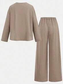 SHEIN Girlism 2件套少女休闲宽松针织圆领插肩袖褶皱印花T恤和短裤套装，适合日常穿着、返校、假期、家庭户外春季野餐及各种场合。 - 卡其色 - 查看 2