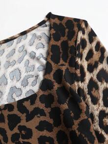 Sweetra Body à manches longues et col roulé pour femme, imprimé léopard blocs de couleurs, coupe ajustée, élégant et polyvalent pour les trajets quotidiens.