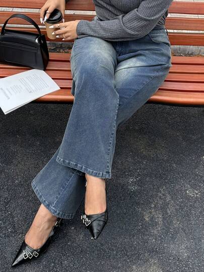 Dazy Plus Washed Distressed Flare Jeans, Long Denim Pants, Plus Size Women, Fashionable Casual, All Season