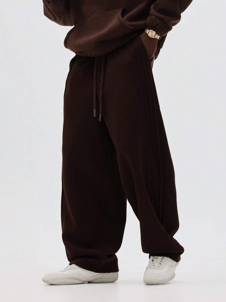 Luźne spodnie dresowe ze ściągaczem