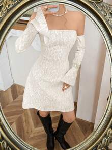 SHEIN Clasi 白色修身简约性感抹胸迷你裙，适合派对、休闲聚会 - 白色 - 查看 8