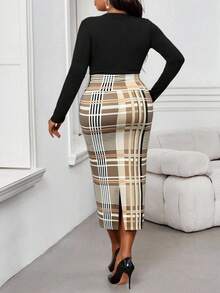 SHEIN Lady 秋冬优雅工作办公室彩色格子针织开叉中长加大码半身裙 - 卡其色 - 查看 2