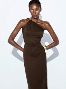 Maija 女士斜肩褶裥修身中长连衣裙，优雅时尚，适合都市通勤和商务场合，秋冬季 - 棕色 - 查看 9