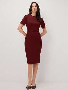 BizChic 酒红色短袖中长连衣裙，现代优雅，适合都市通勤、日常穿着，兼具浪漫90年代复古风情。适合圣诞节、新年、情人节派对、海滩、毕业典礼、时尚休闲、浪漫场合，也适合婚礼宾客、主人、约会、派对、音乐会、早午餐、机场等多种场合。 - 酒紅色 - 查看 8