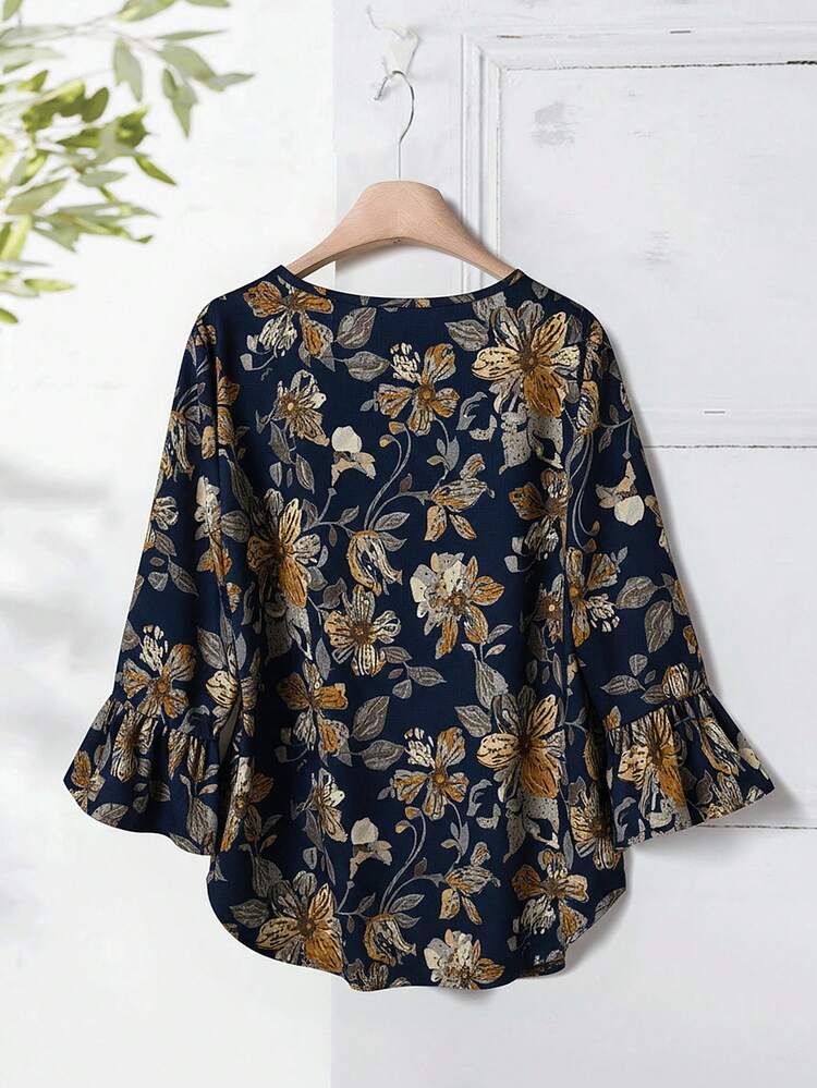 Blusa Elegante com Estampa Floral, Manga Flare, Bainha Curva, Inverno para Mulheres, Confortável Outono e Inverno para Mulheres, Estilo Country para Mulheres, Country Concert Outono para Mulheres, Estilo Country para Mulheres, Mulheres Country, Country Concert